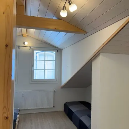 Esencial * إنترلاكن