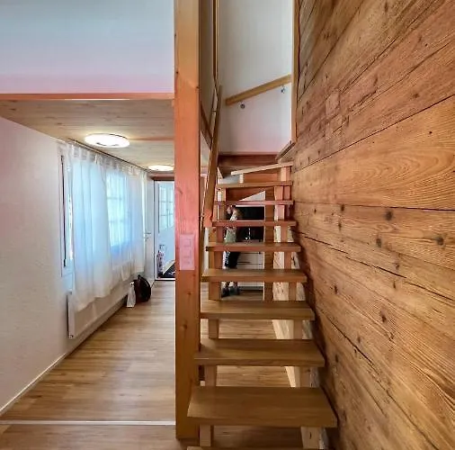 Esencial * Entrelagos